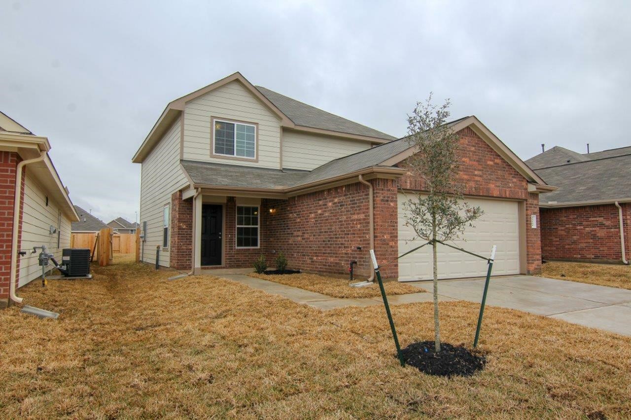 24111 Avogadro Drive Property Photo 1