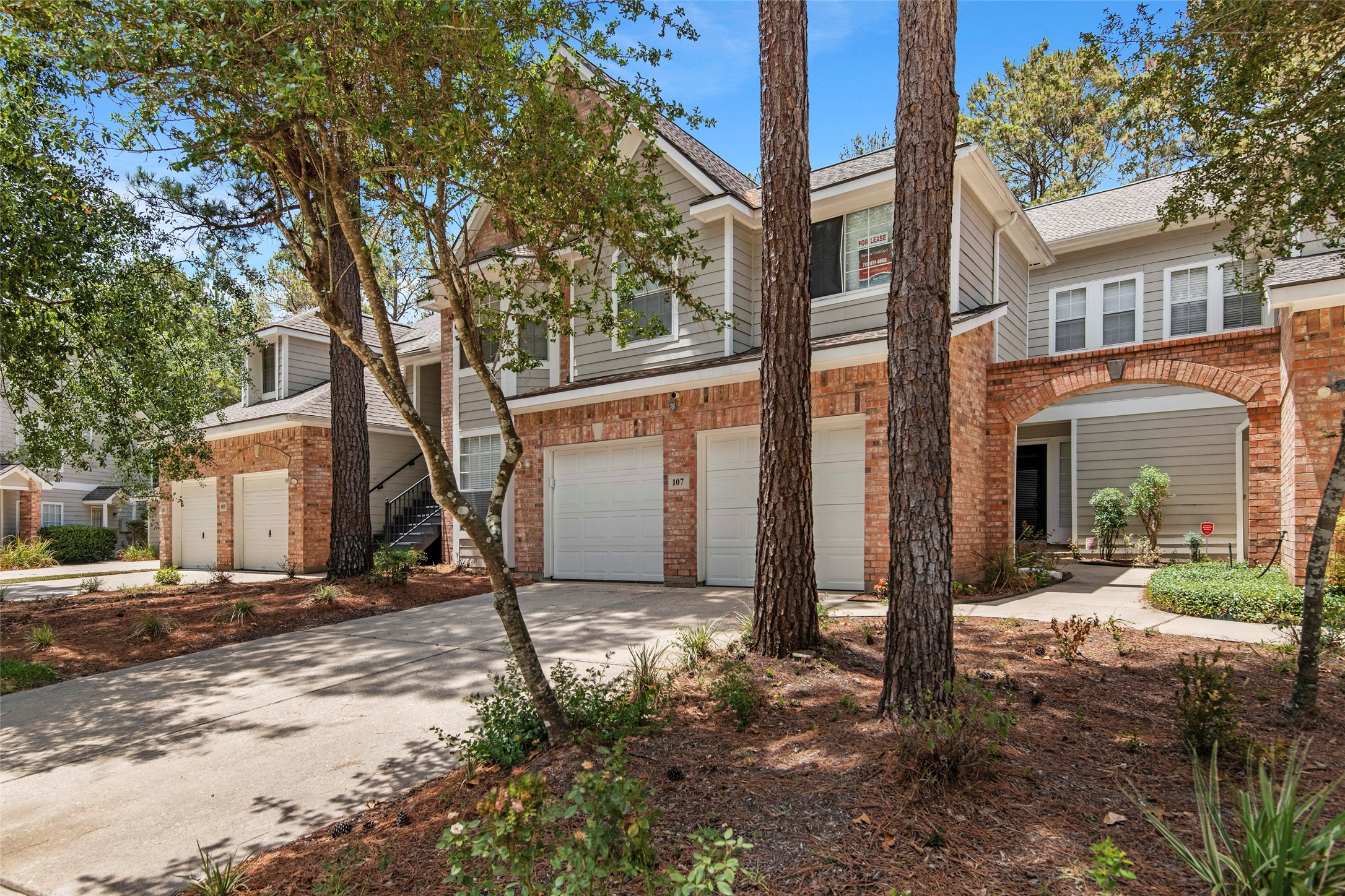 107 S Spiral Vine Circle Property Photo 3