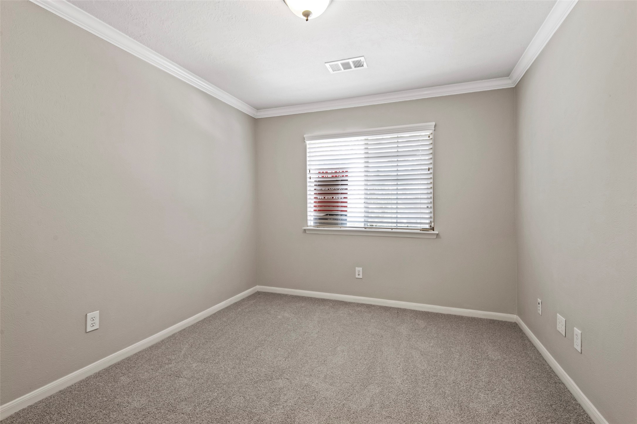 107 S Spiral Vine Circle Property Photo 33
