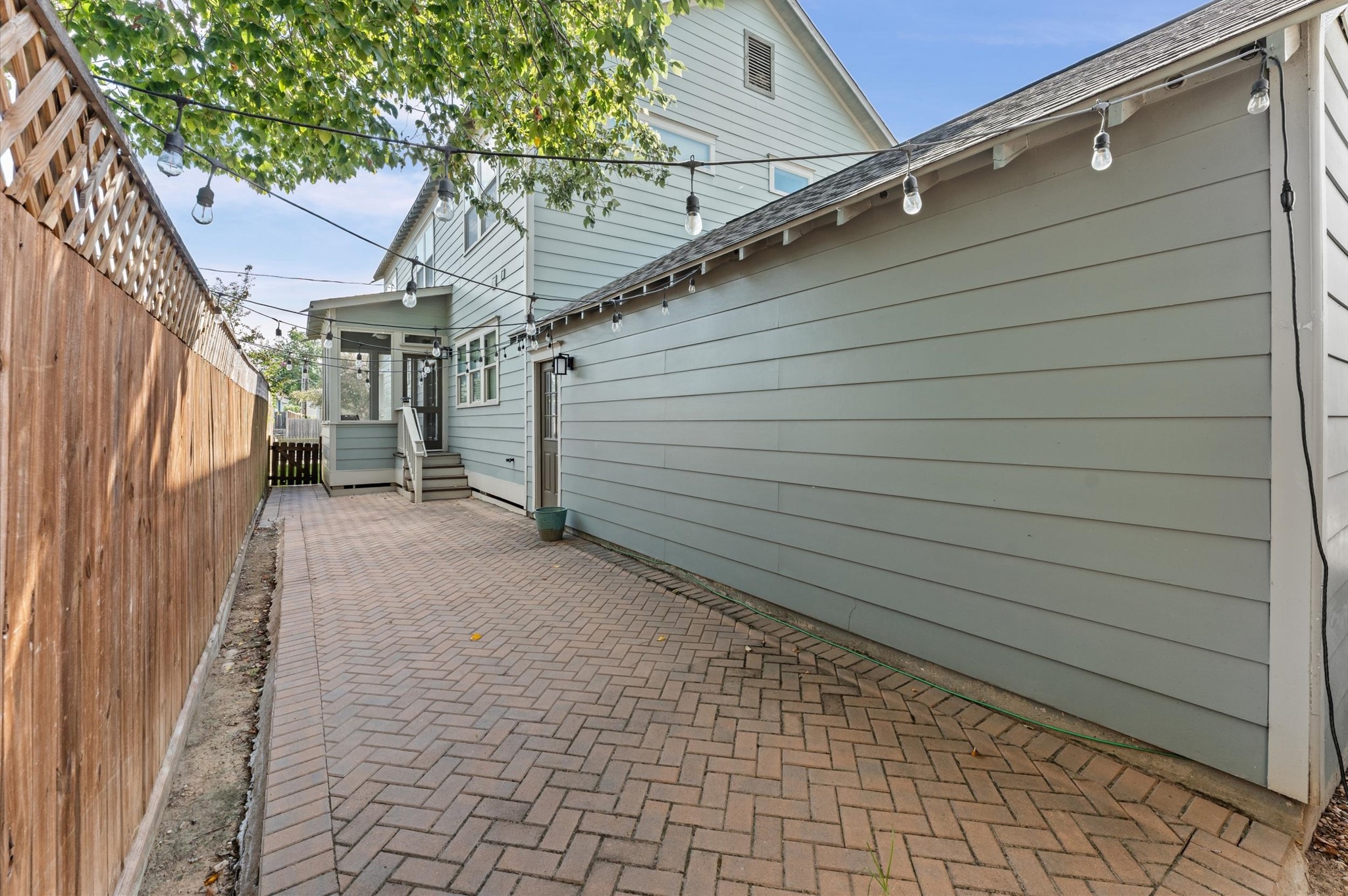 1201 Tabor Street Property Photo 14