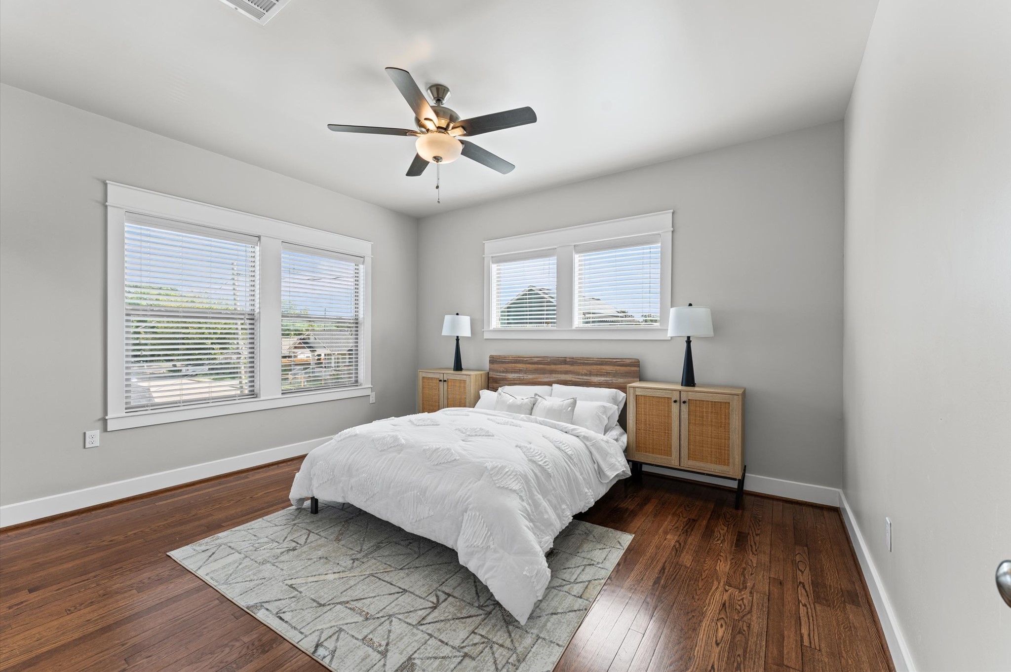 1201 Tabor Street Property Photo 19