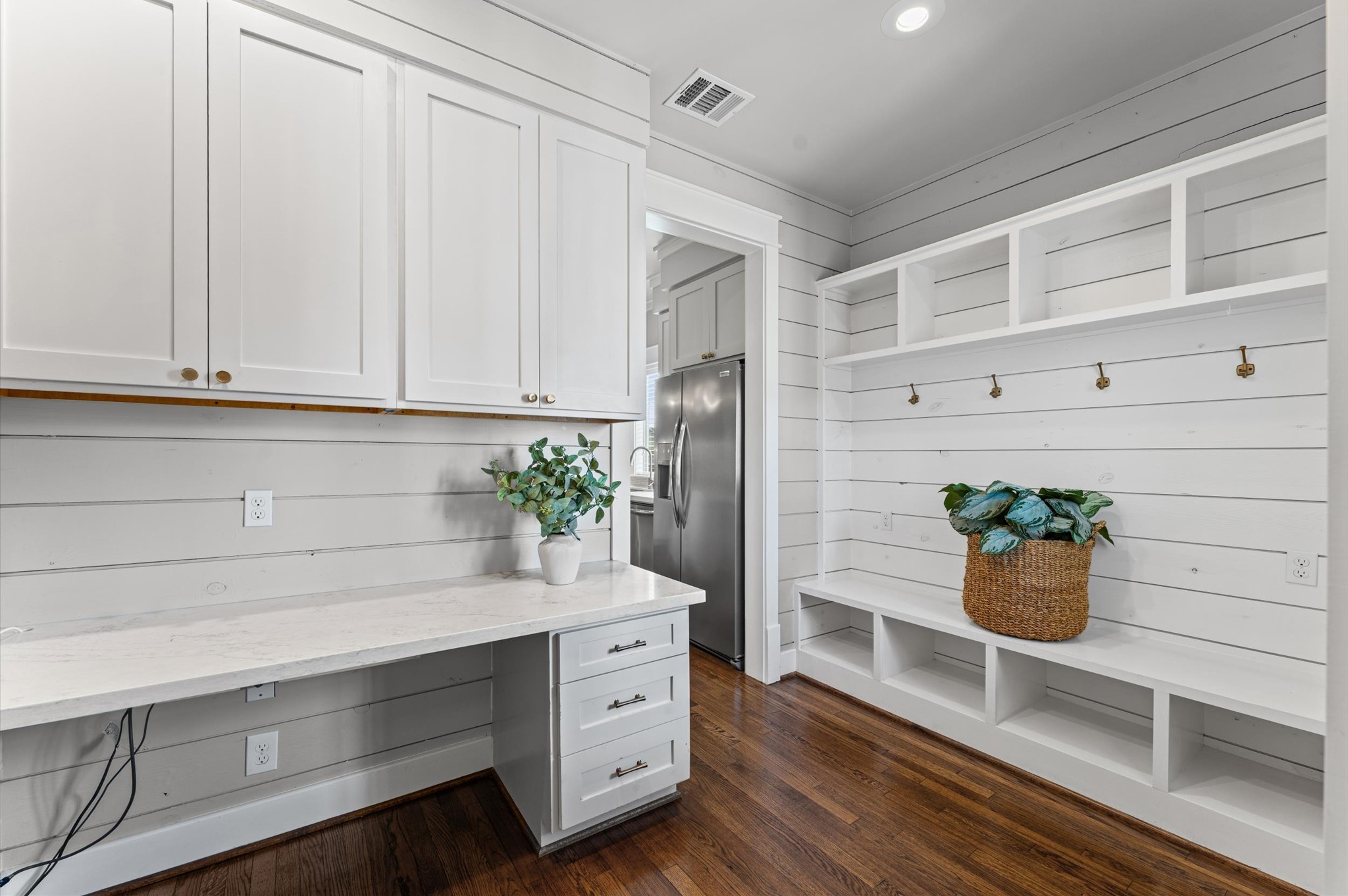 1201 Tabor Street Property Photo 23