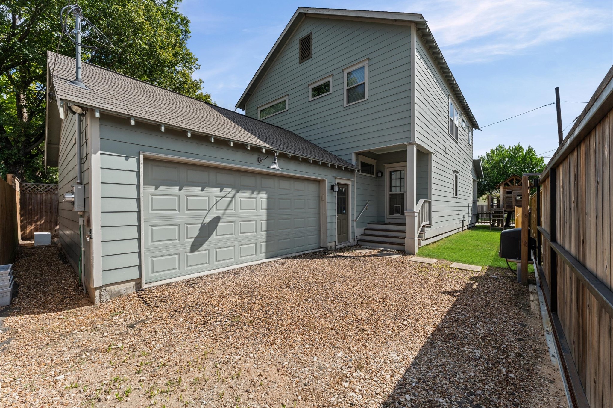 1201 Tabor Street Property Photo 25