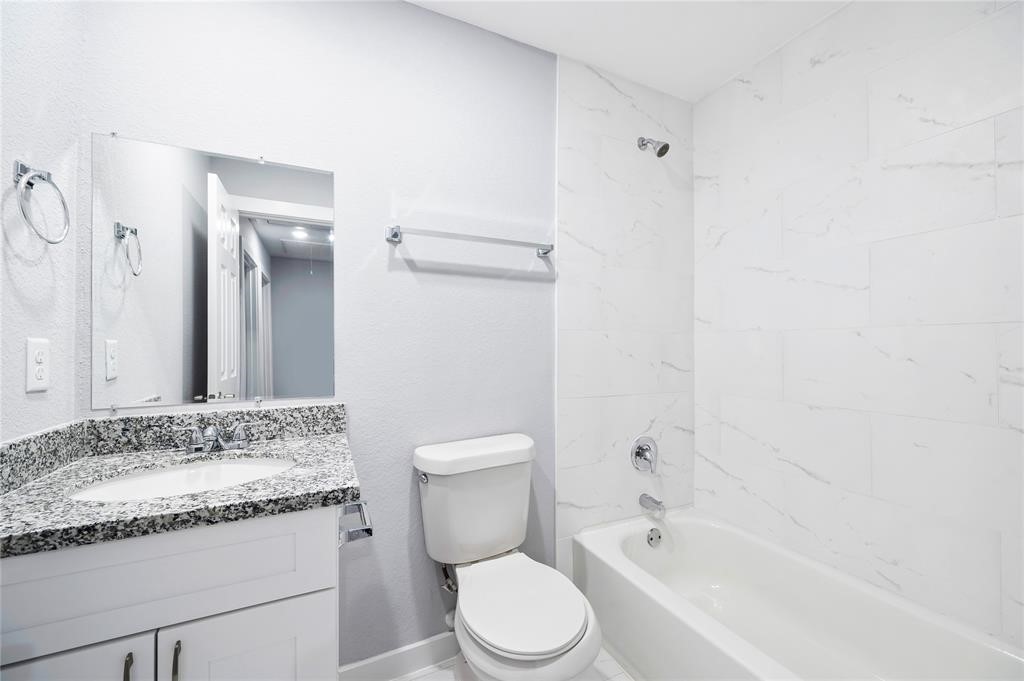 8215 Crestview Drive A Property Photo 15