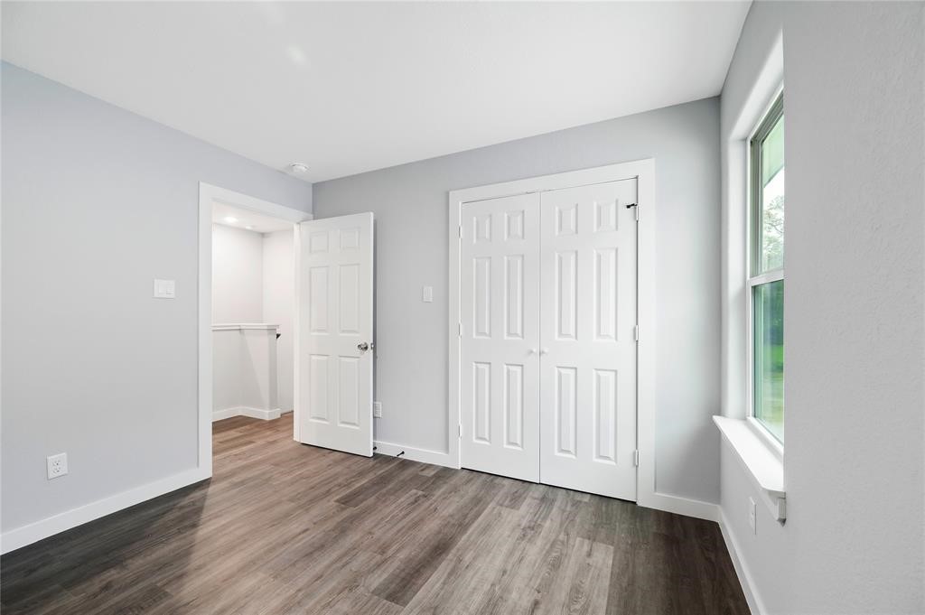 8215 Crestview Drive A Property Photo 18
