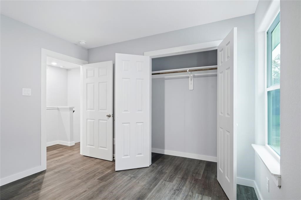 8215 Crestview Drive A Property Photo 19