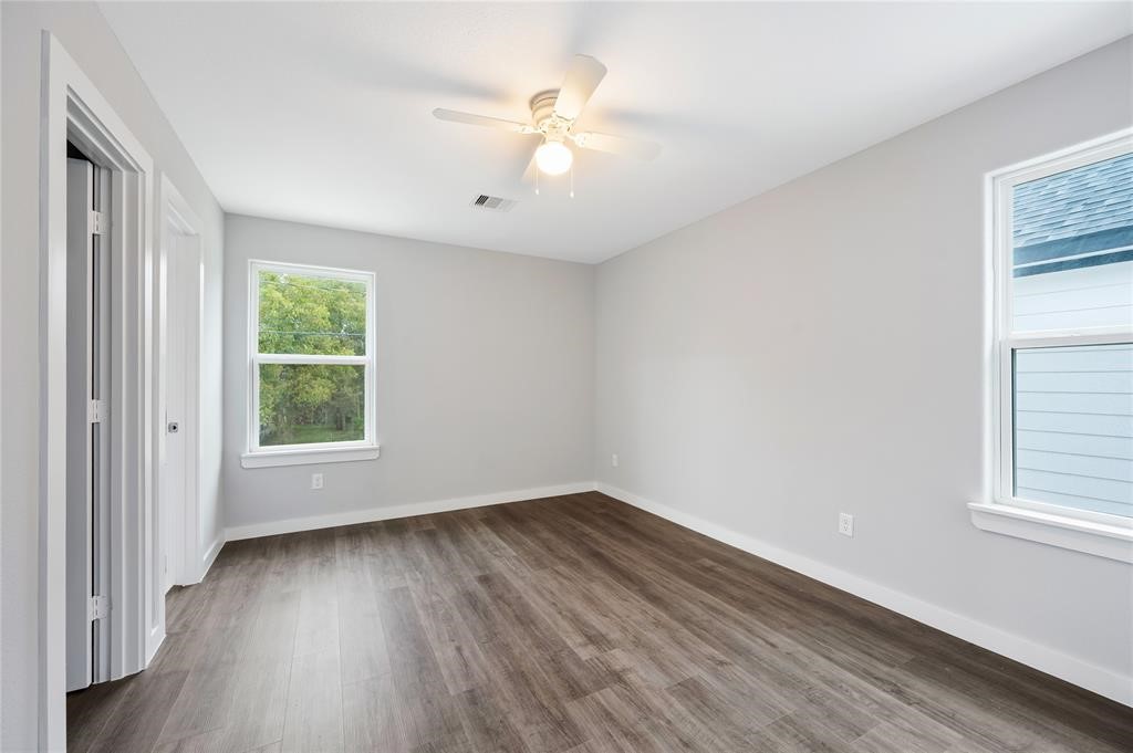 8215 Crestview Drive A Property Photo 20