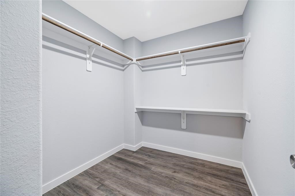 8215 Crestview Drive A Property Photo 24