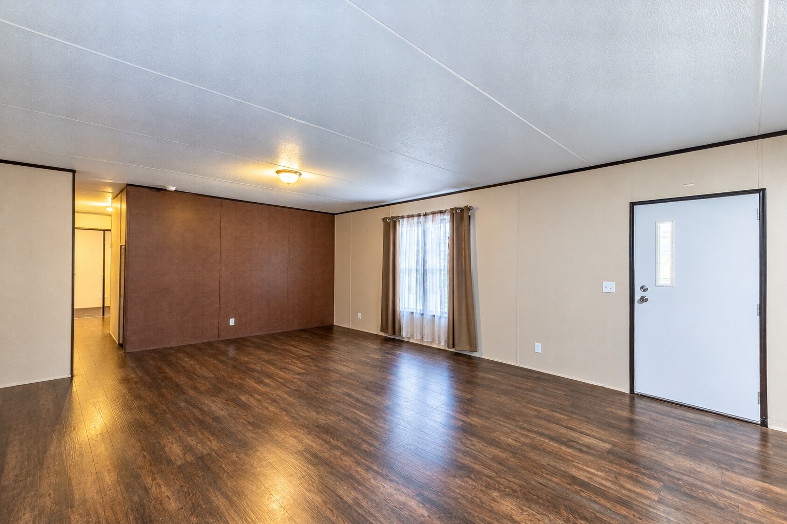 651 Harbor Point Drive Property Photo 13