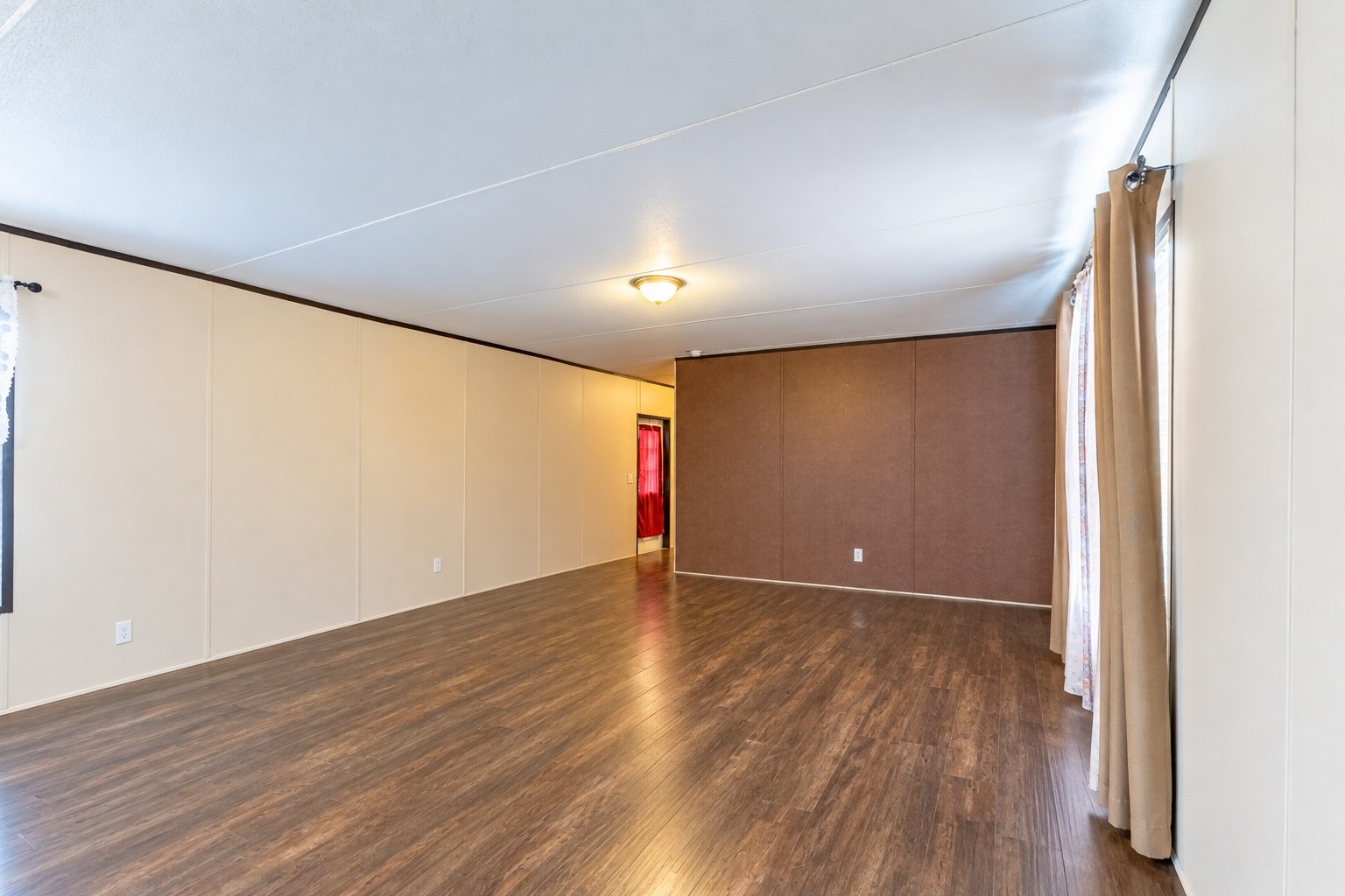 651 Harbor Point Drive Property Photo 14
