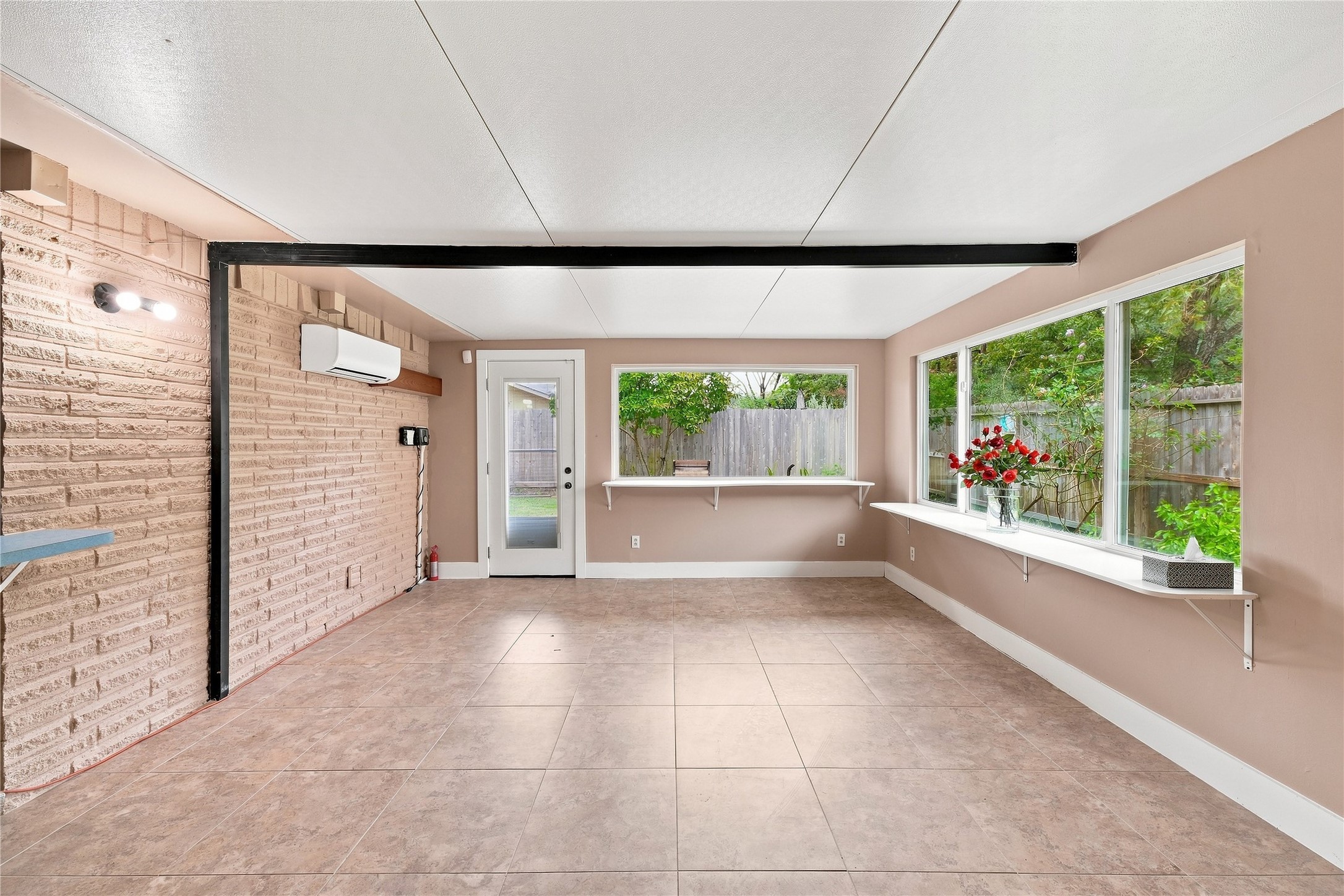 3814 Rolling Terrace Drive Property Photo 18