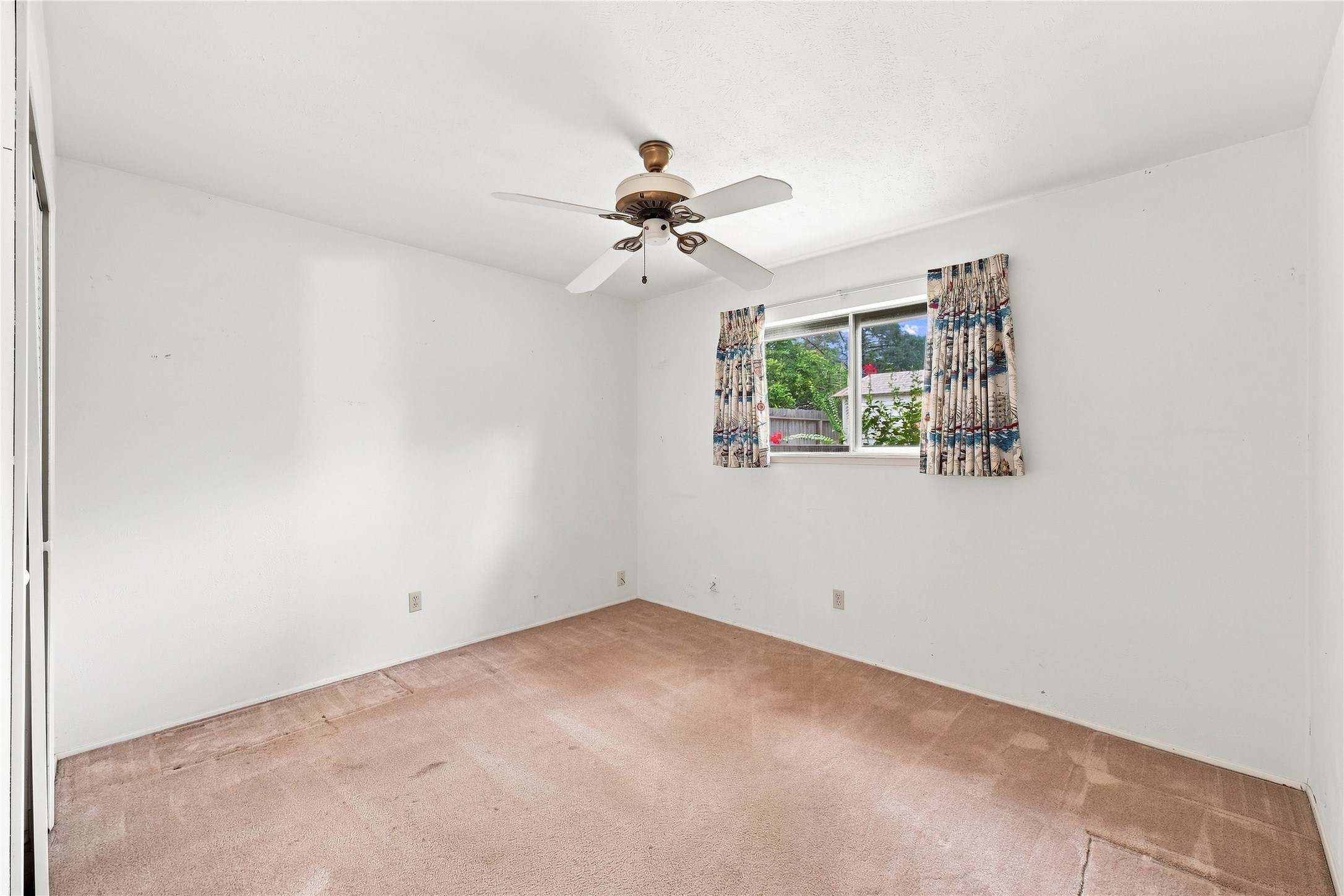 3814 Rolling Terrace Drive Property Photo 27