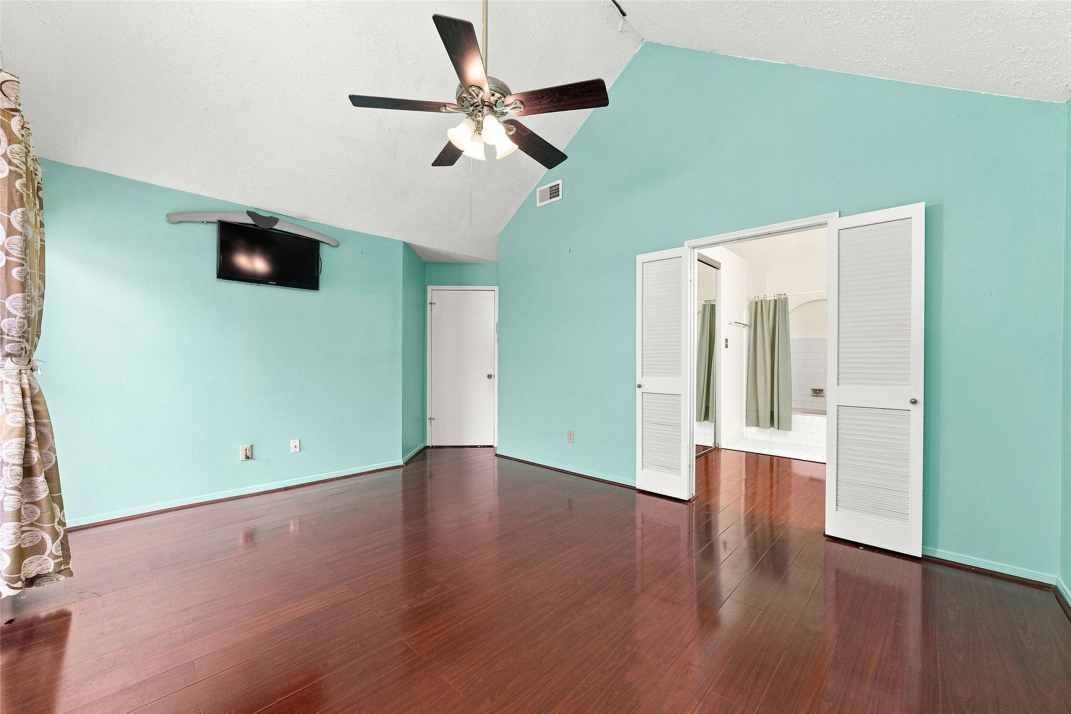 7723 Valera Lane Property Photo 19