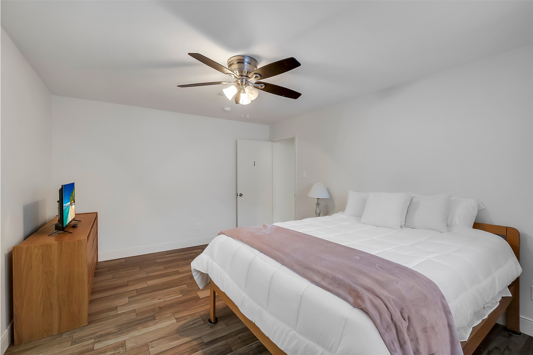 11715 Brighton Lane Property Photo 17