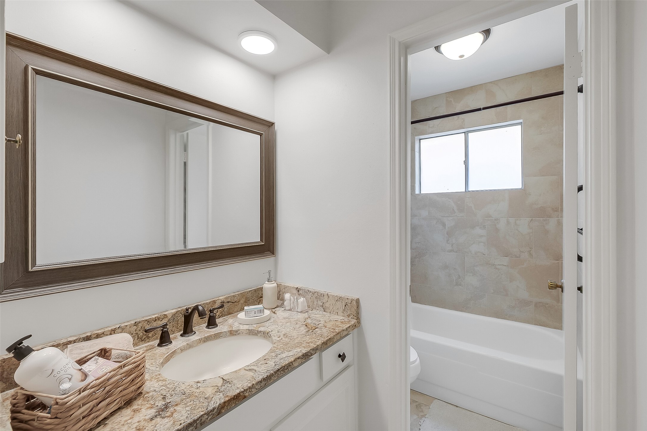 11715 Brighton Lane Property Photo 22