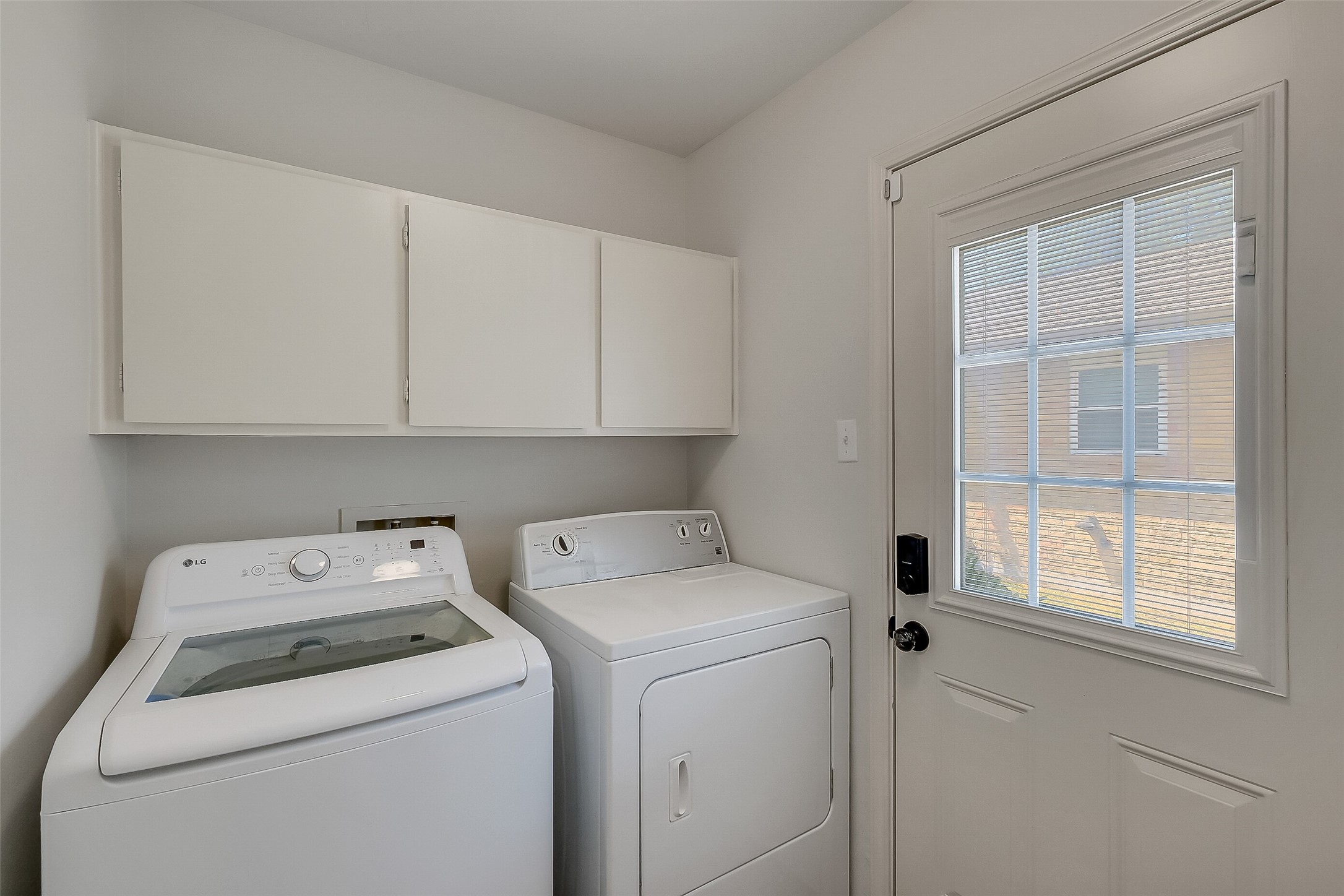 11715 Brighton Lane Property Photo 23