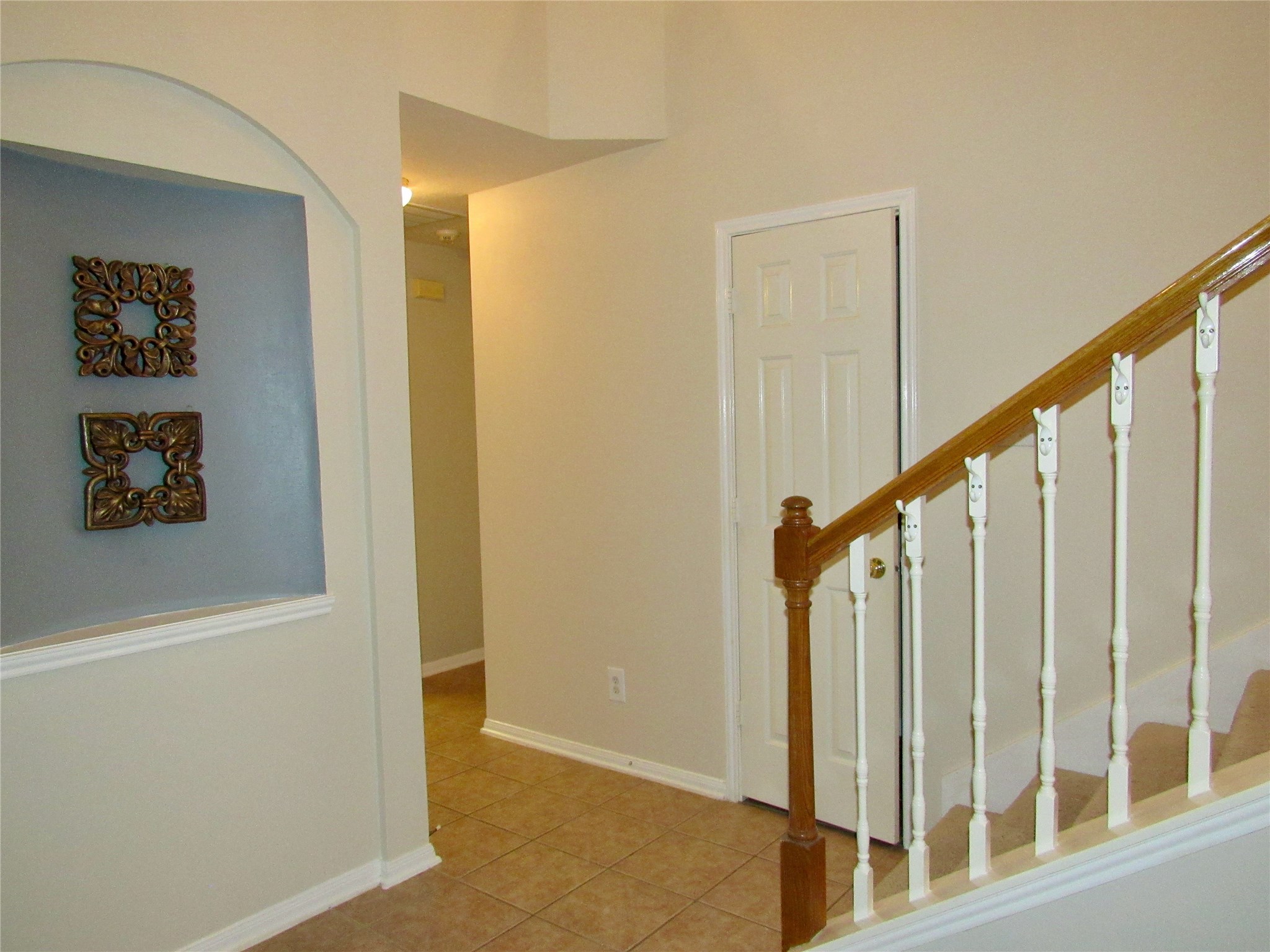 11126 Cactus Point Court Property Photo 5