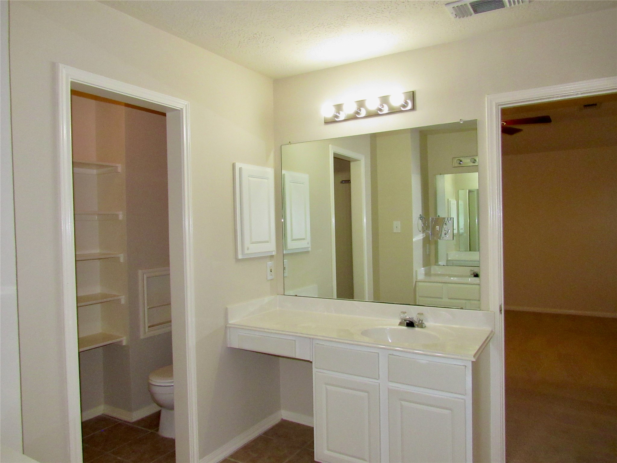 11126 Cactus Point Court Property Photo 13