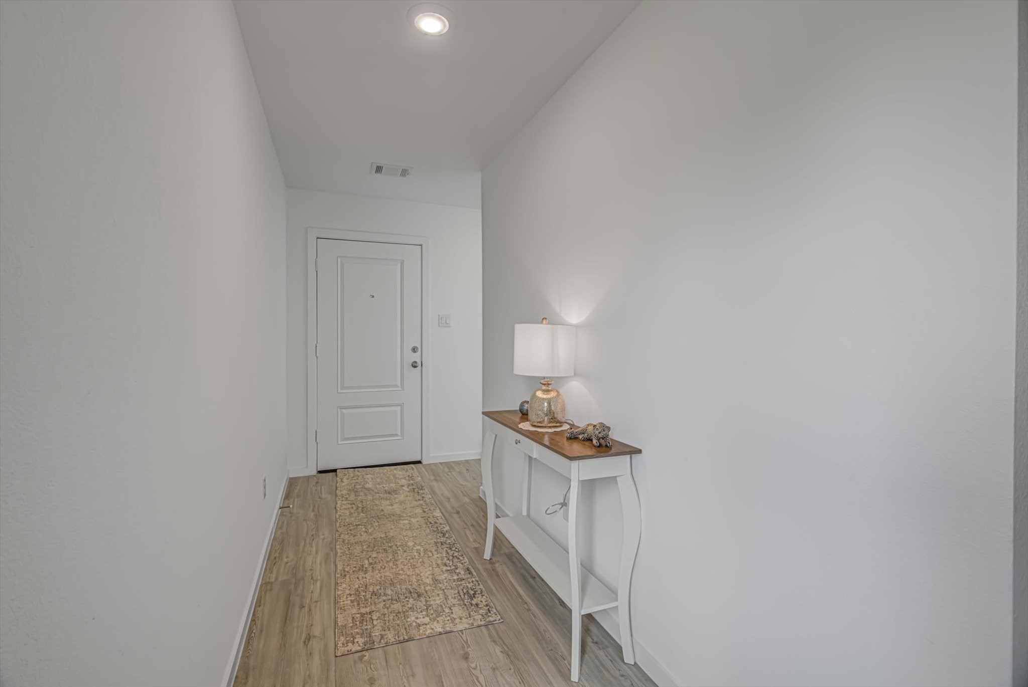 216 Houston Avenue Property Photo 2