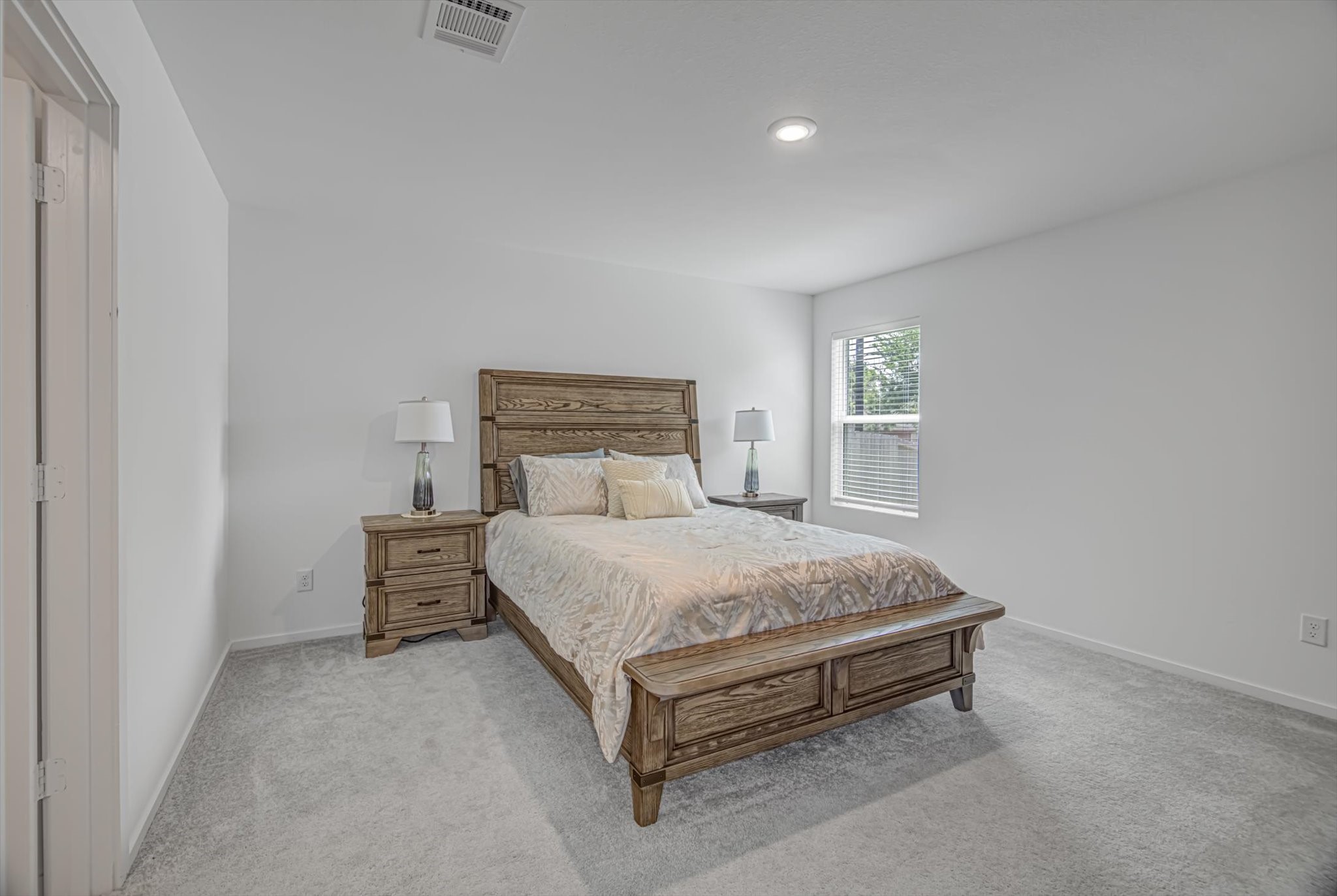 216 Houston Avenue Property Photo 14