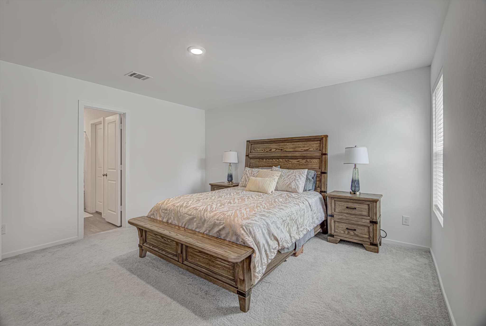 216 Houston Avenue Property Photo 15