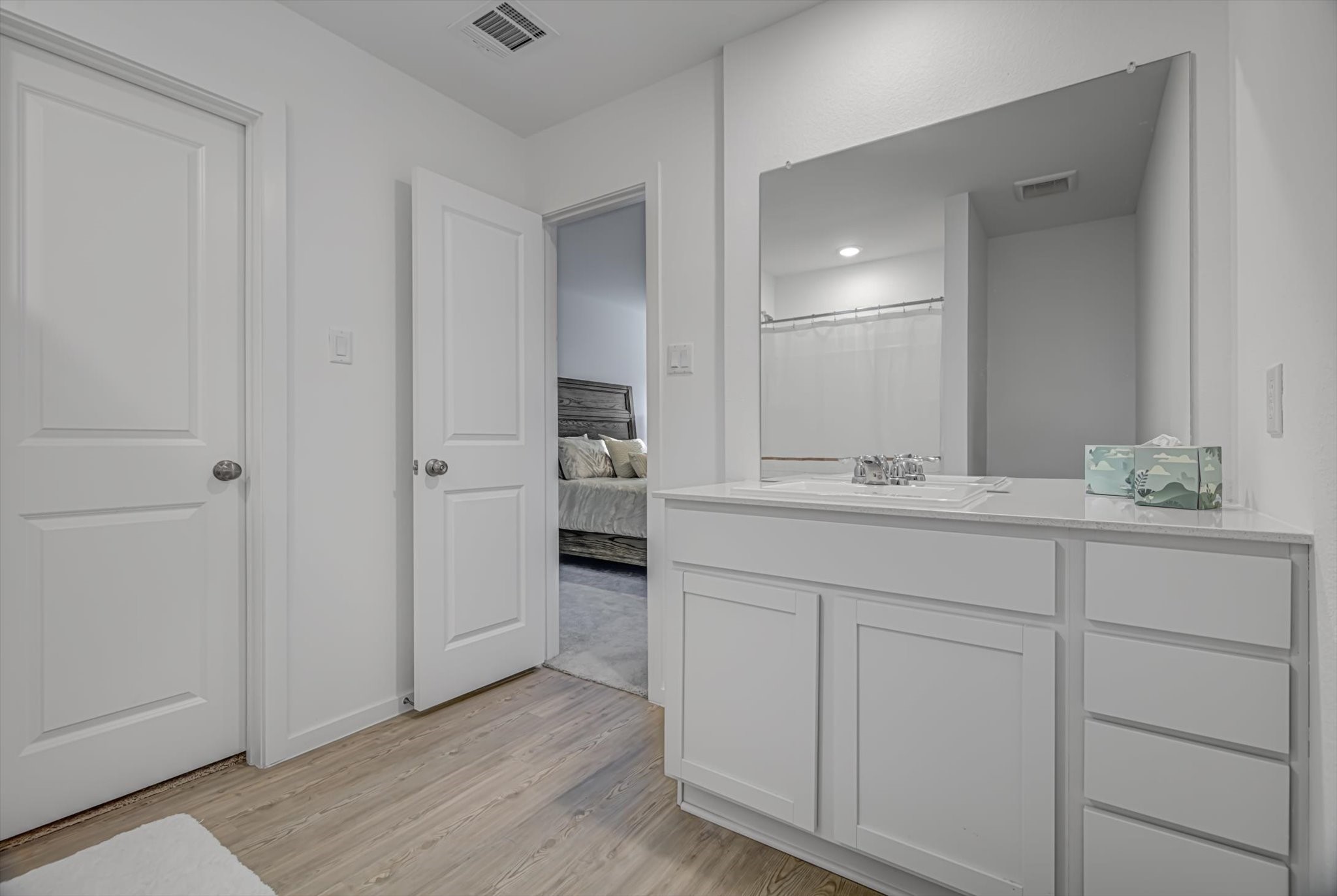 216 Houston Avenue Property Photo 18