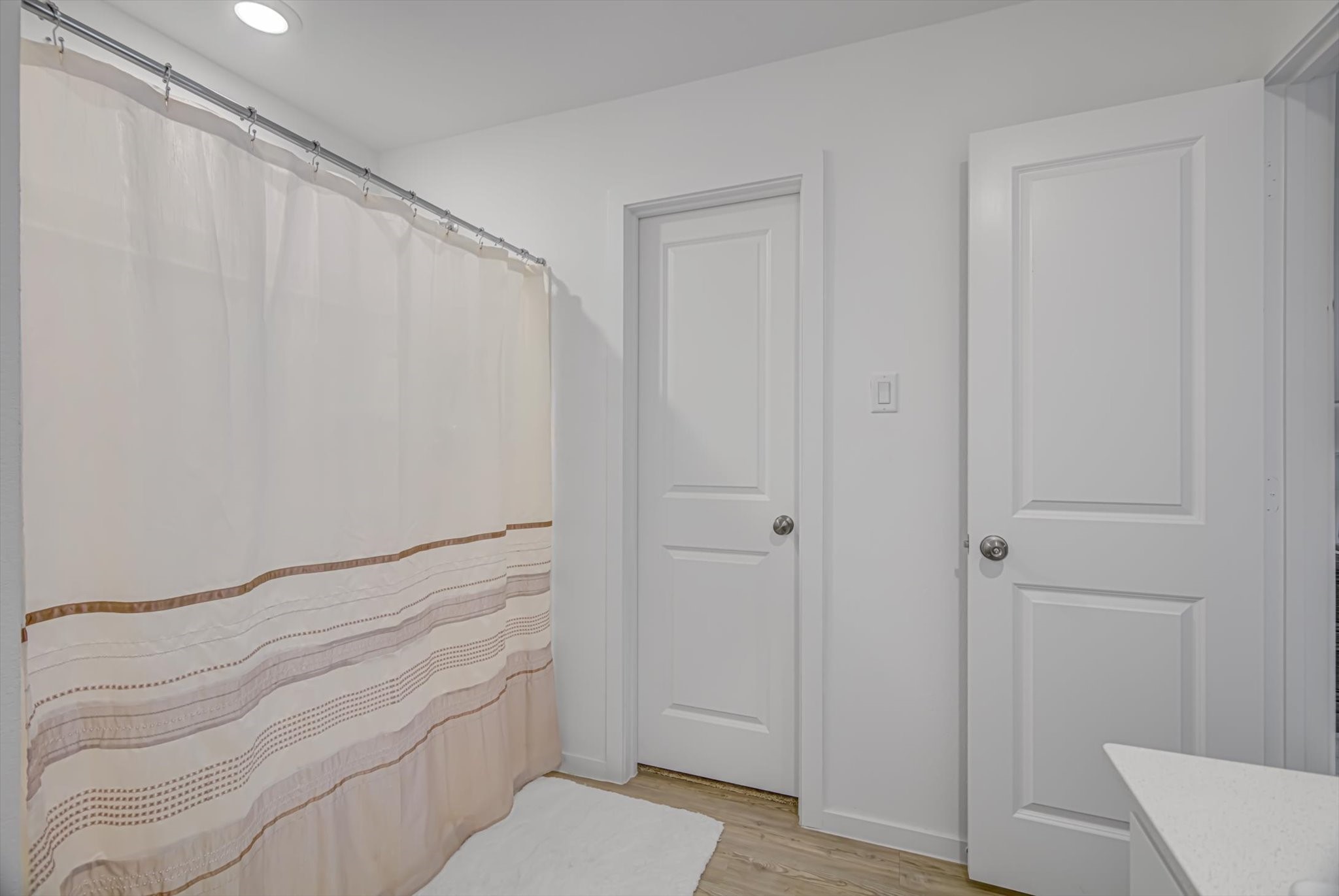 216 Houston Avenue Property Photo 19