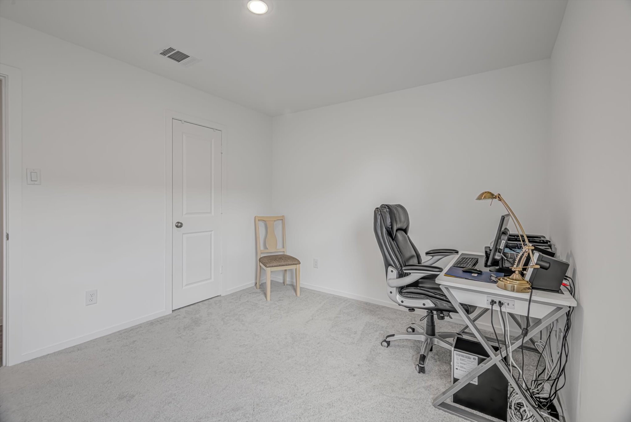 216 Houston Avenue Property Photo 23