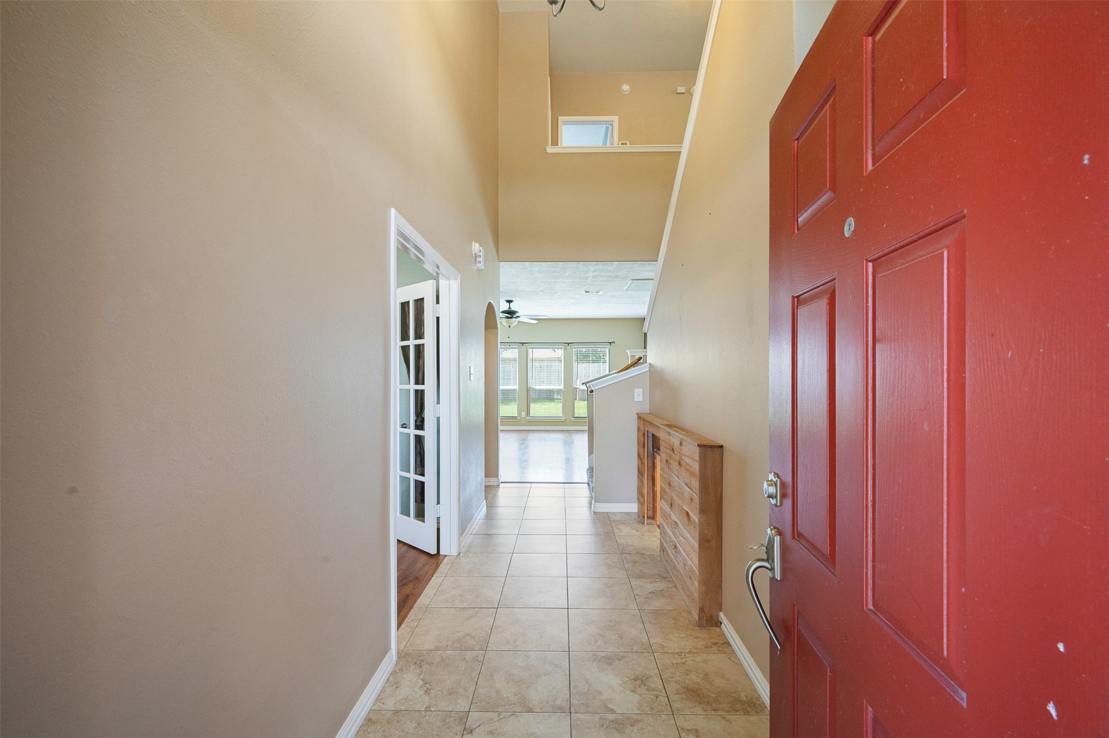 2931 Silver Landing Lane Property Photo 4