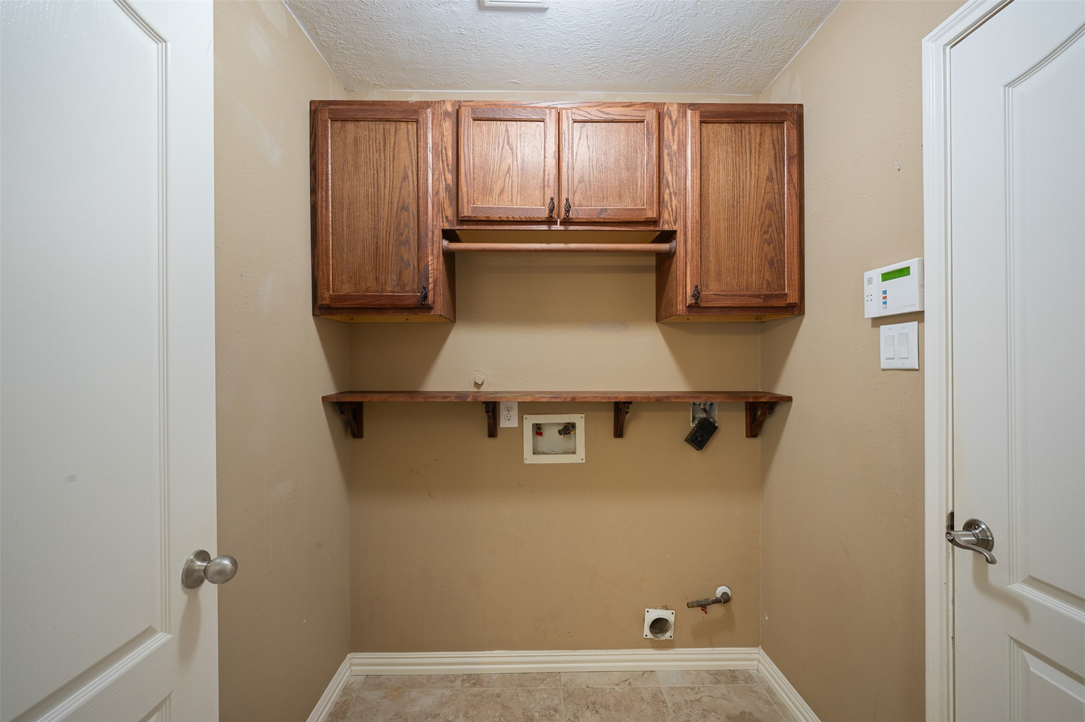 2931 Silver Landing Lane Property Photo 19