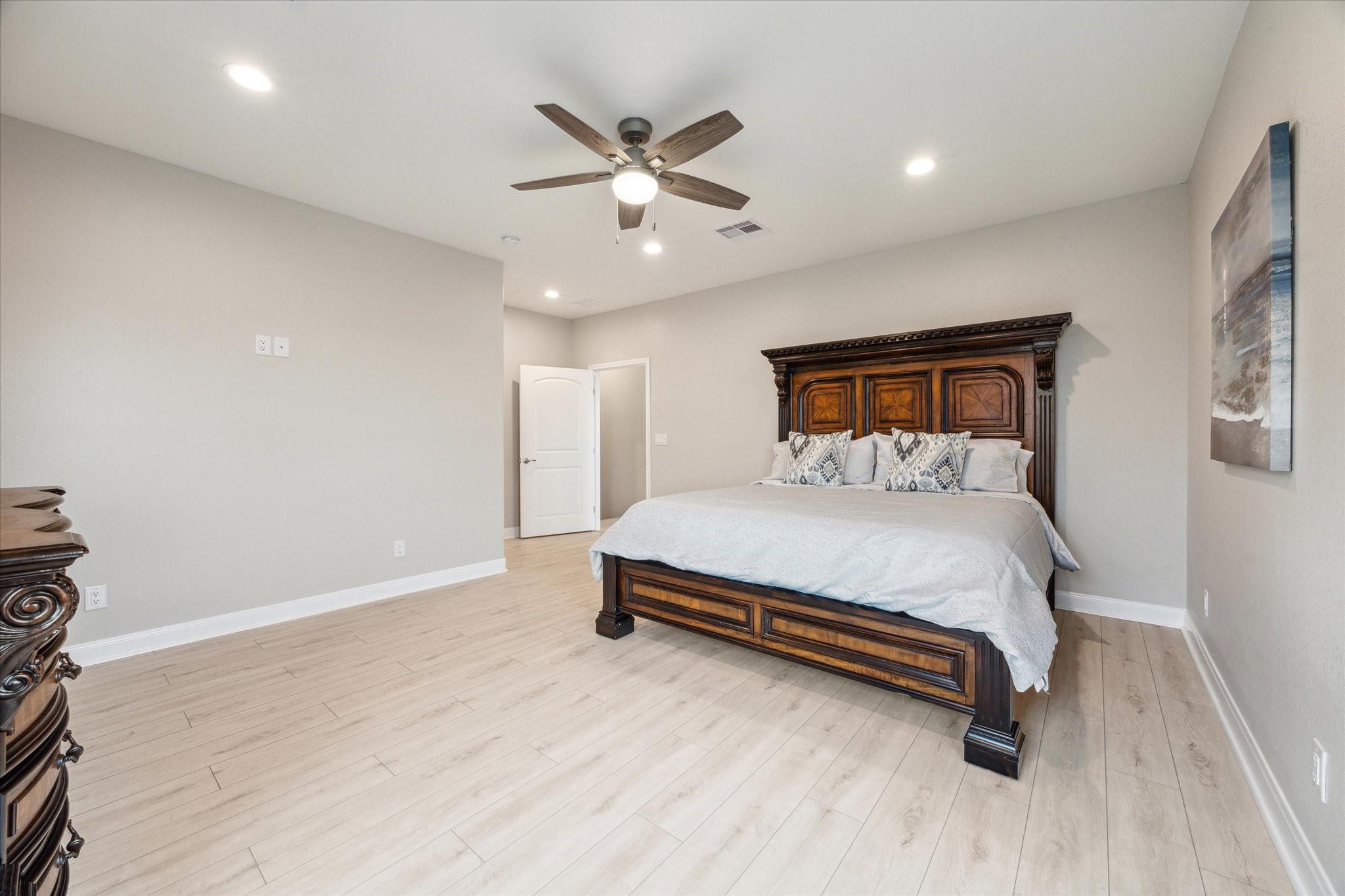 230 Bora Bora Drive Property Photo 16