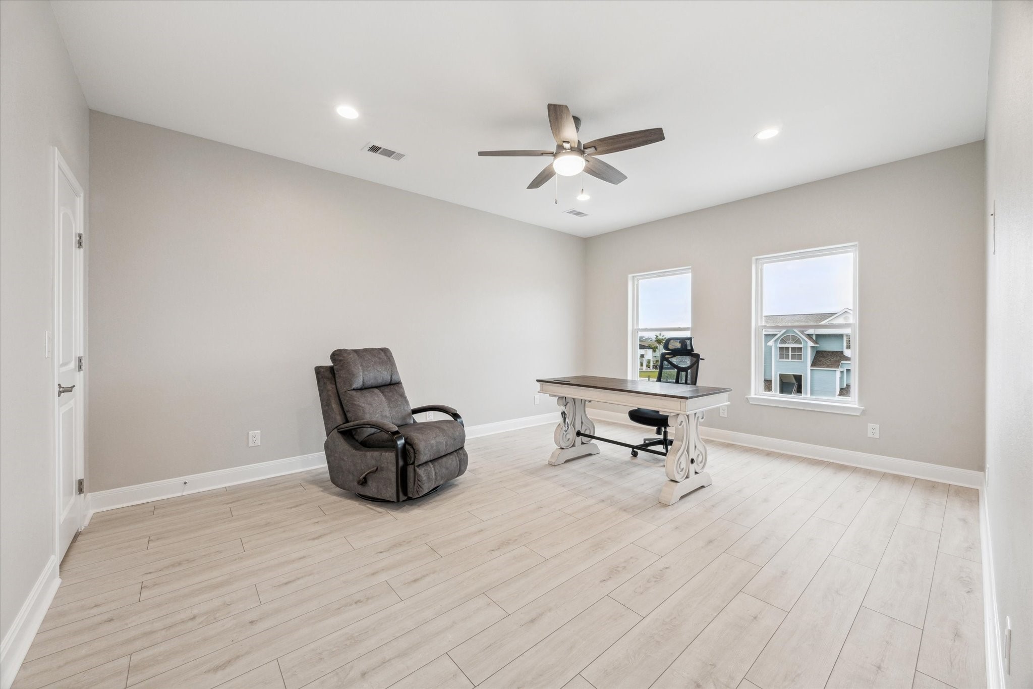 230 Bora Bora Drive Property Photo 23