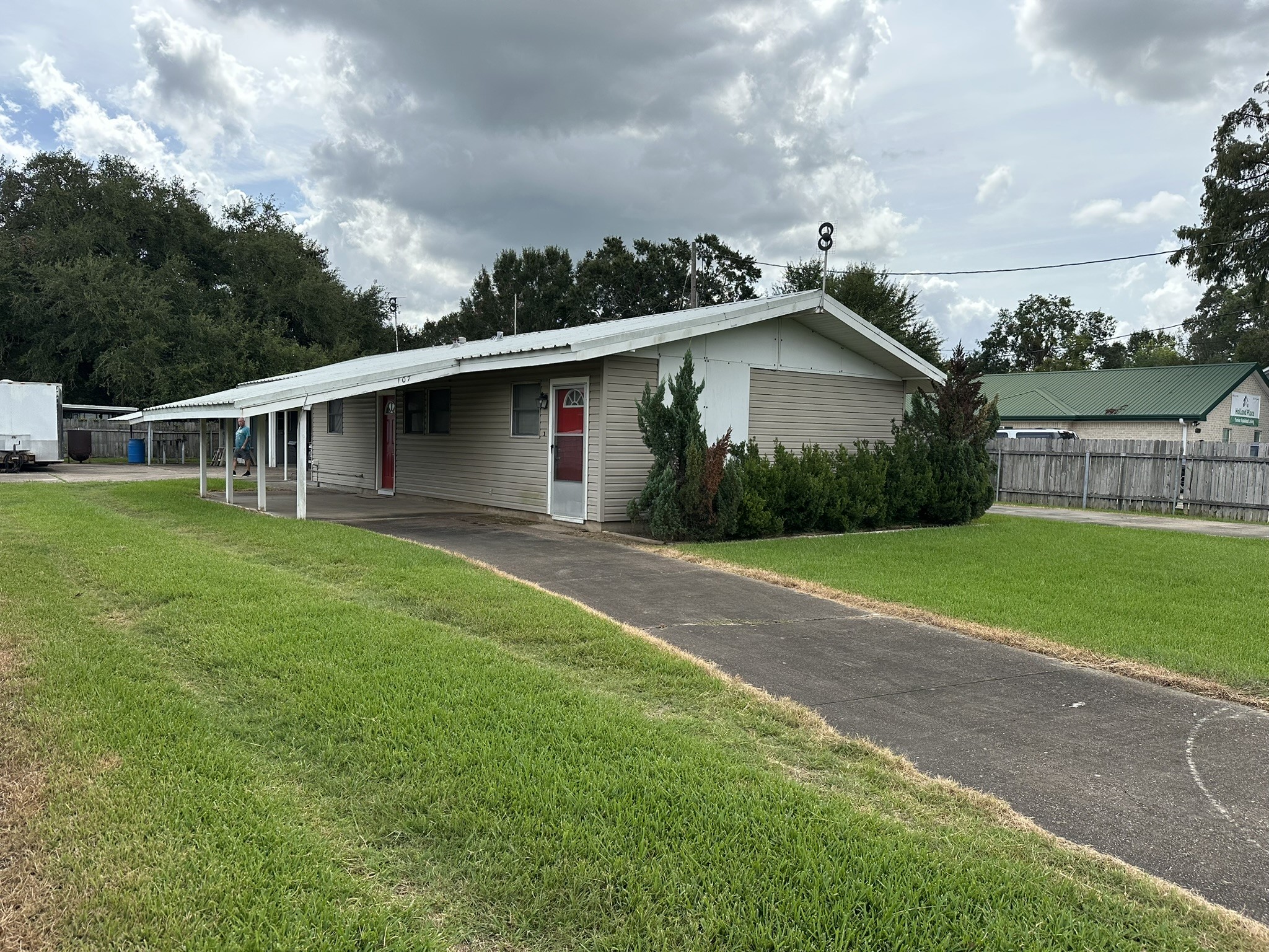 107 7th Avenue Property Photo 3