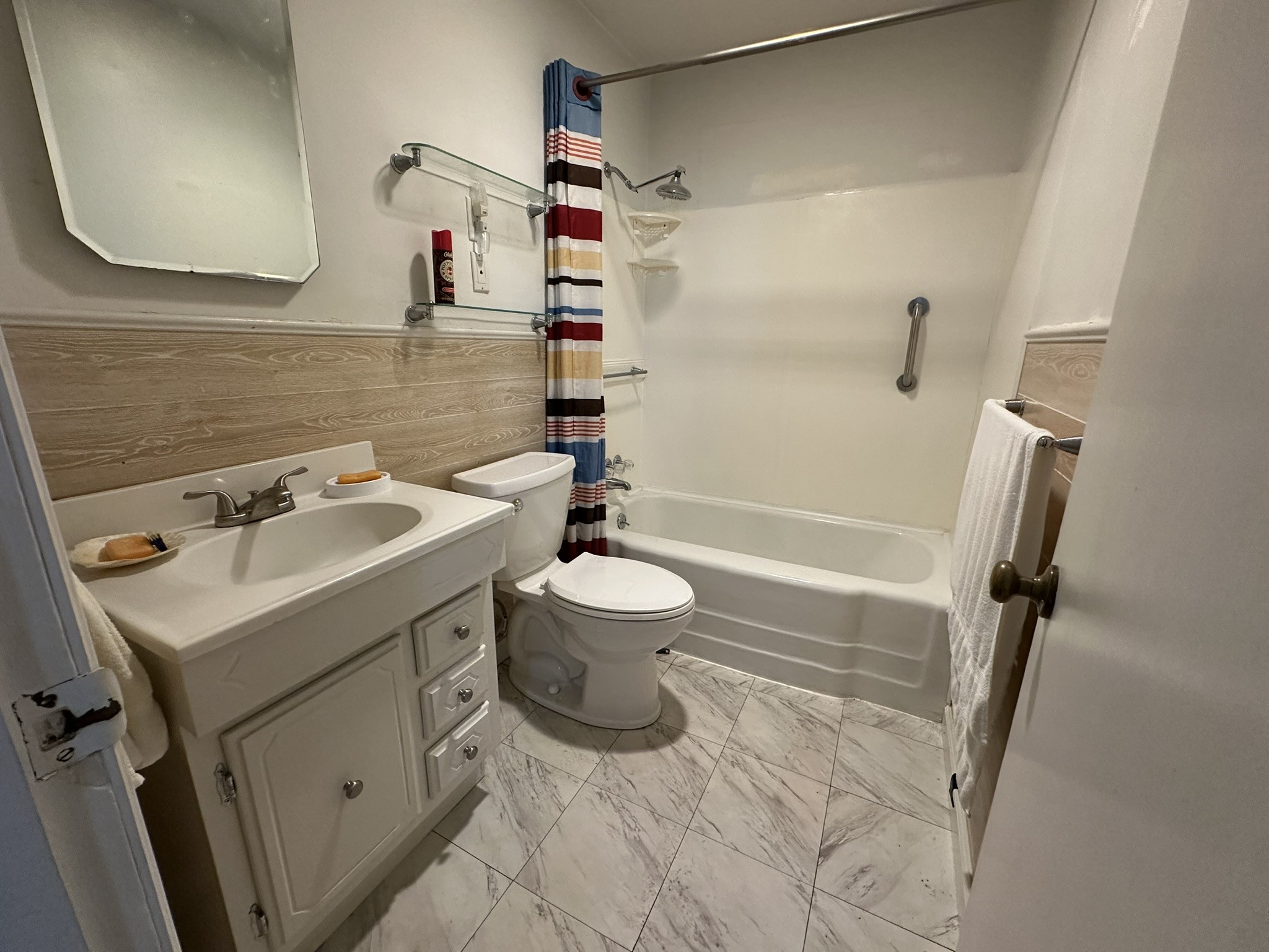 107 7th Avenue Property Photo 20