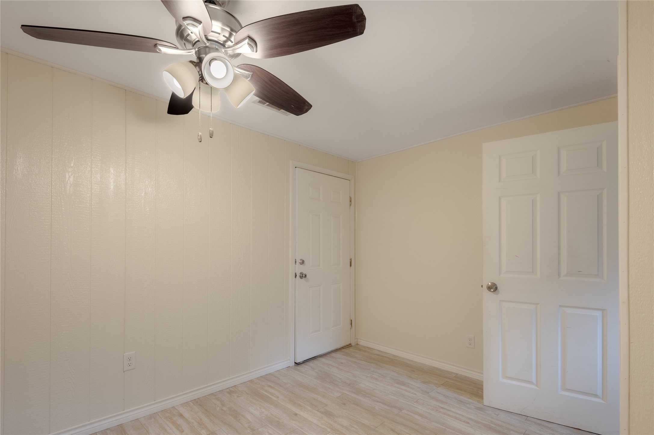 4640 Fm 1374 Road B Property Photo 16
