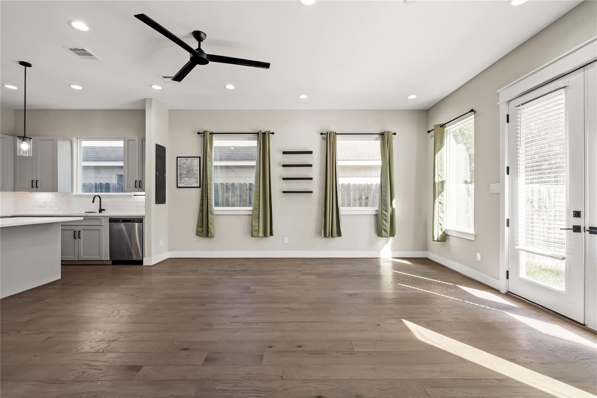 4510 Vernon Street, Houston Tx 77020 Property Photo 11