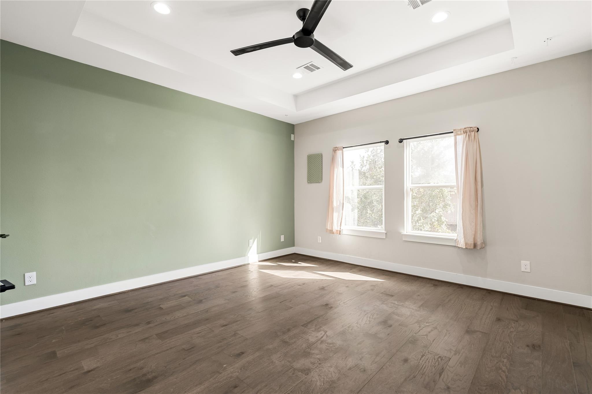 4510 Vernon Street Property Photo 14