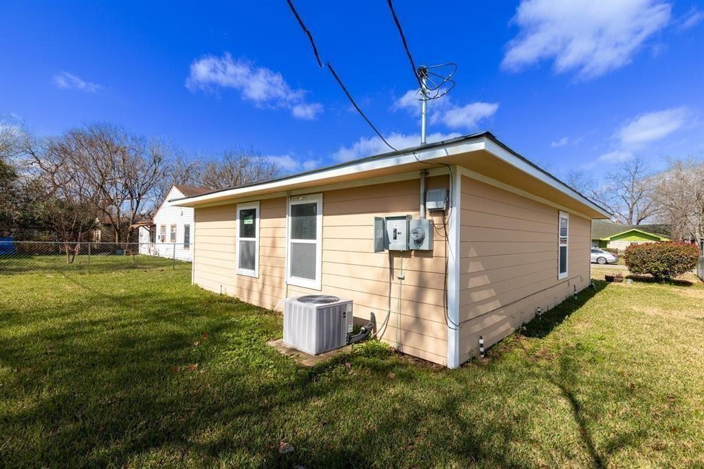 2506 6th Street Property Photo 8