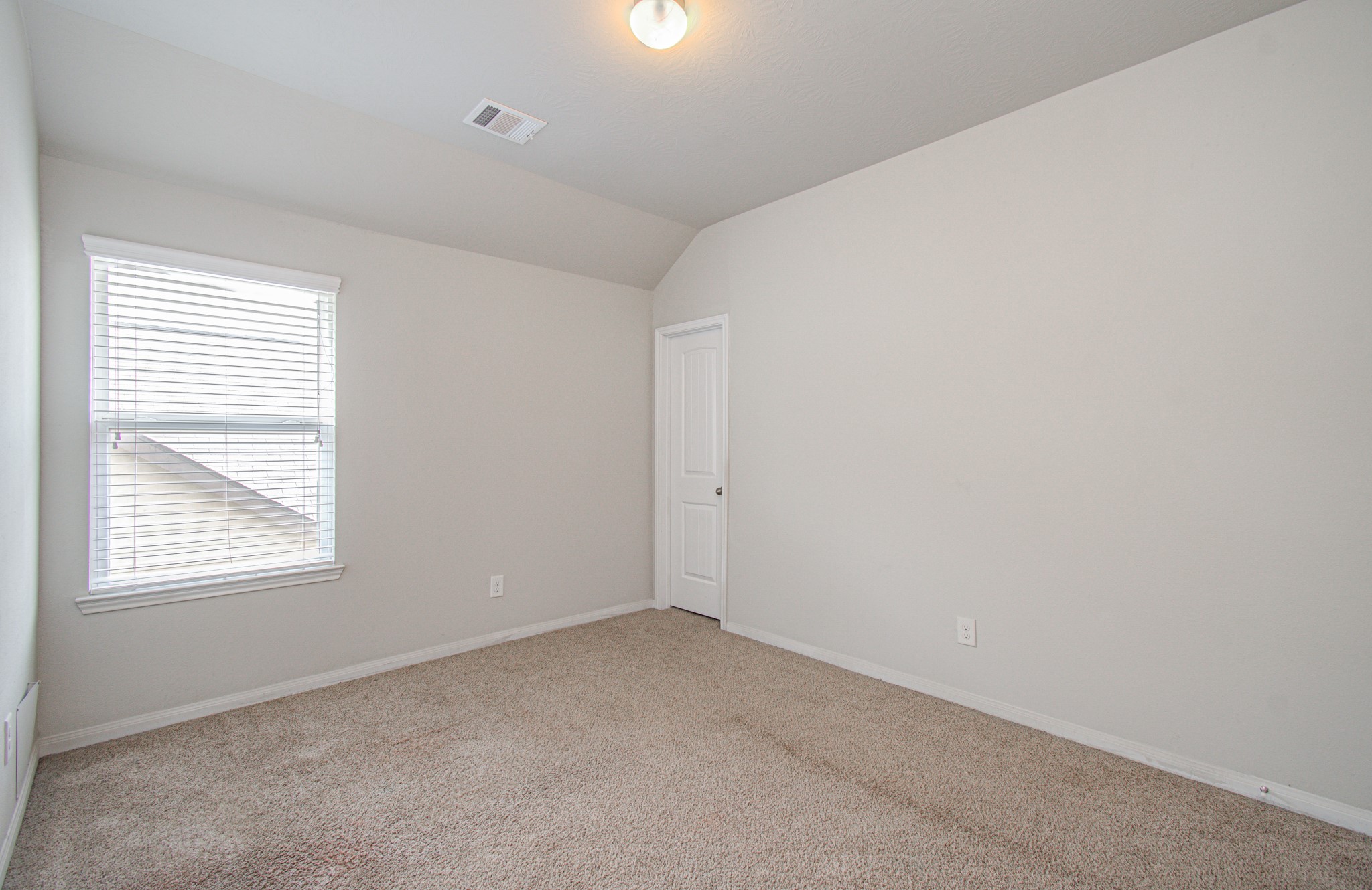 24942 Alberti Sonata Drive Property Photo 31
