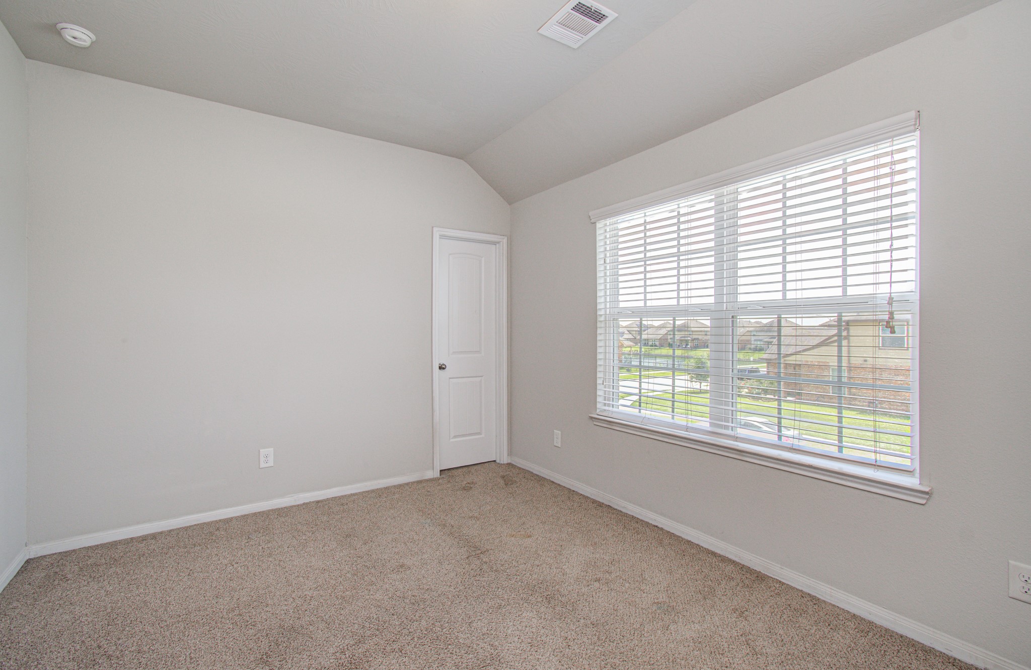 24942 Alberti Sonata Drive Property Photo 32
