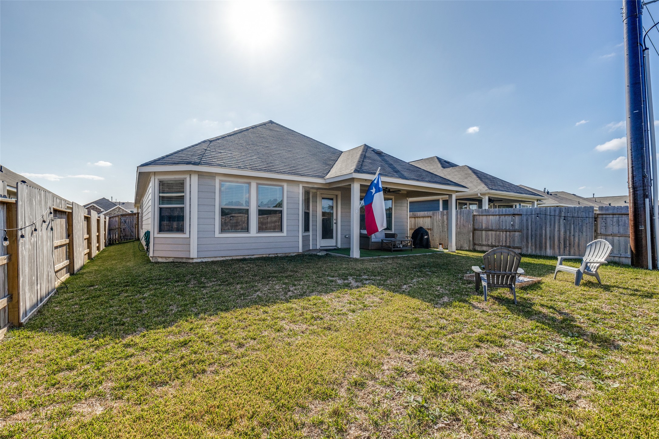 949 Gentle Moss Drive Property Photo 17
