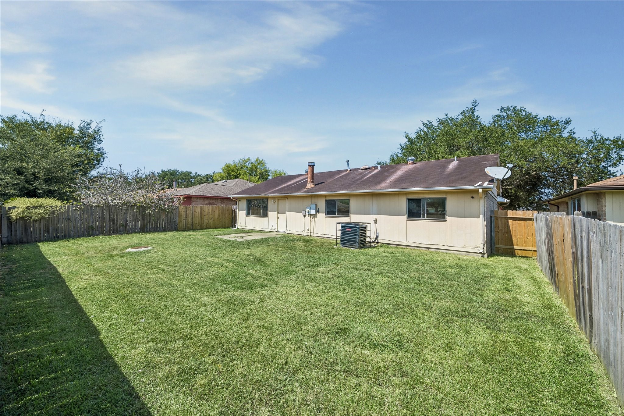 1922 Summer Place Drive Property Photo 10