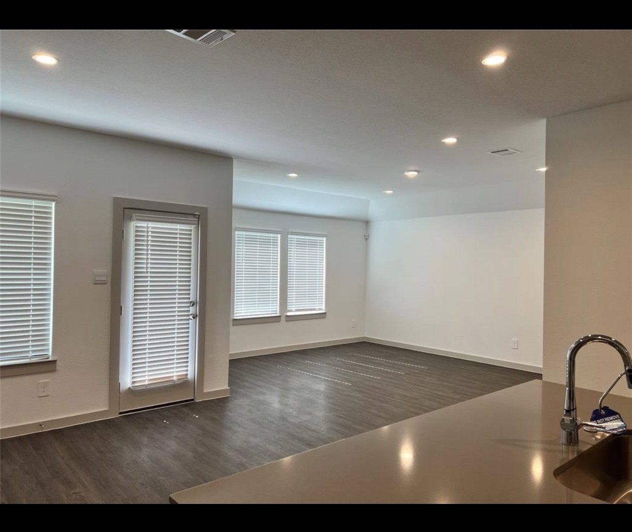 7838 Cattlewood Pass Property Photo 6