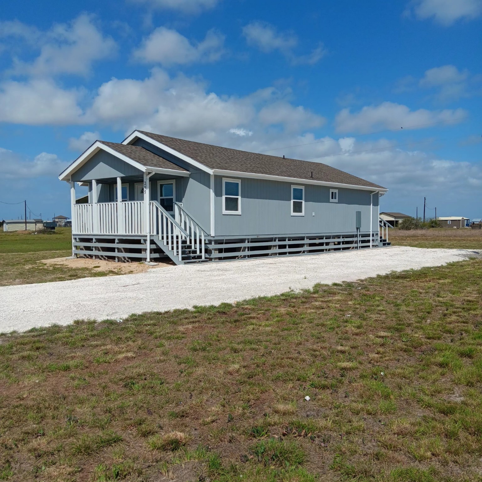 295 Seahorse Property Photo