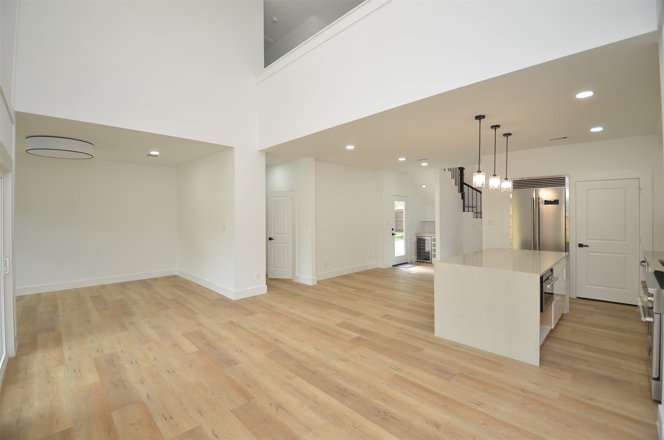 1207 Martin Street Property Photo 12