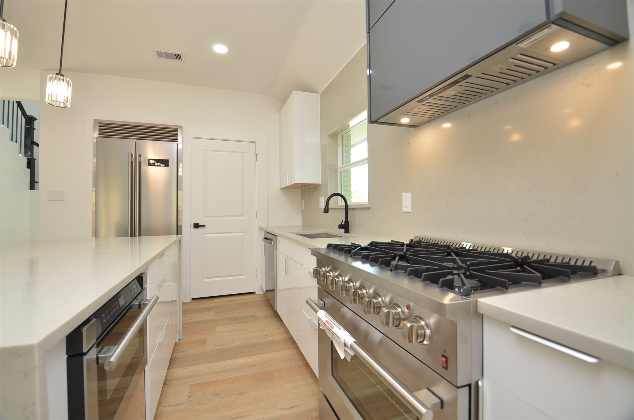 1207 Martin Street Property Photo 21