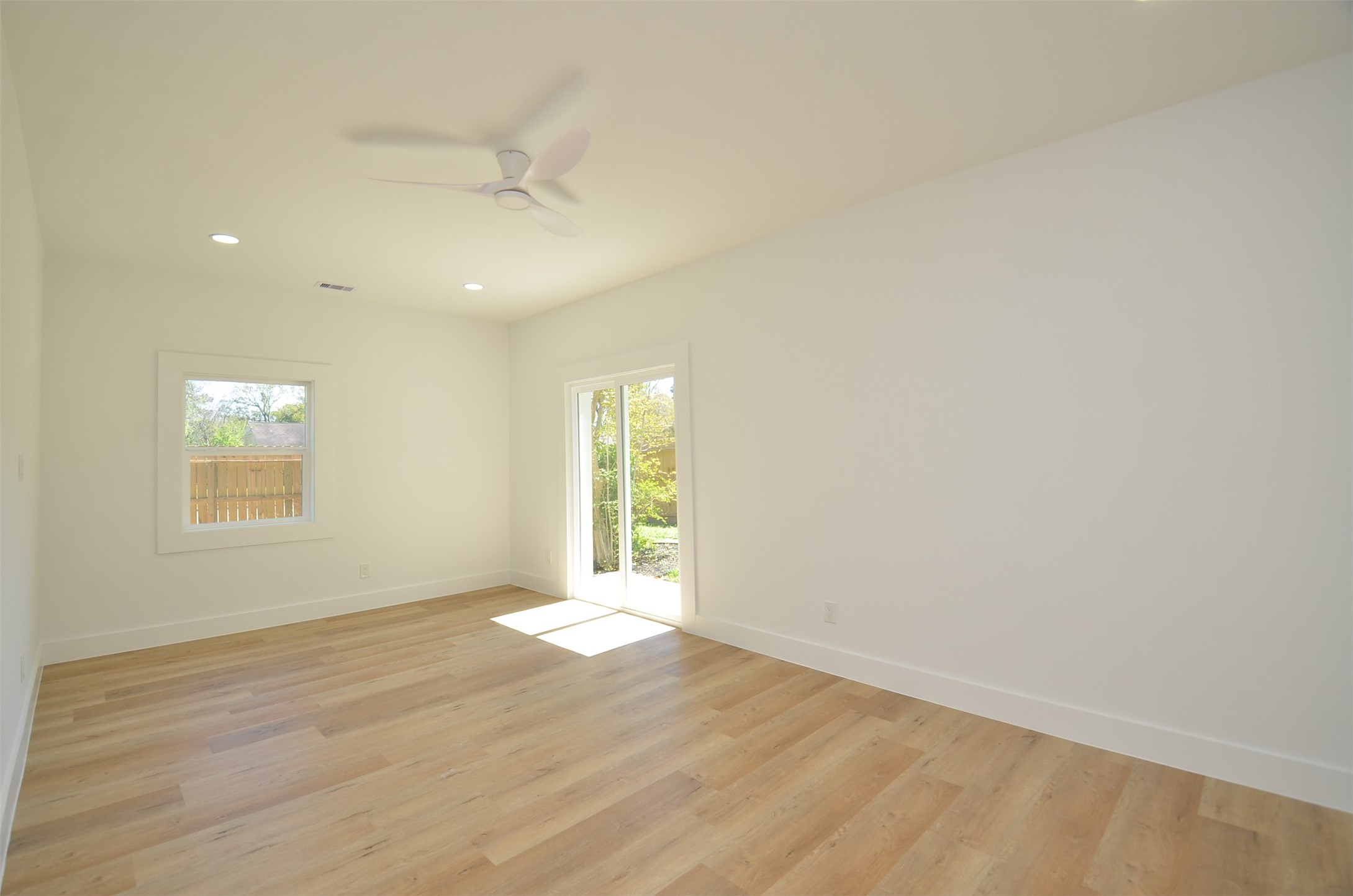 1207 Martin Street Property Photo 23