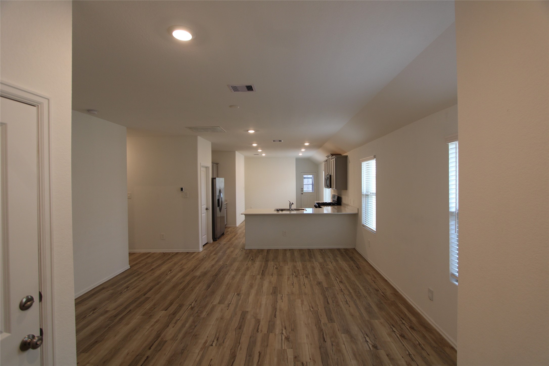 24030 Steep Climb Drive Property Photo 2