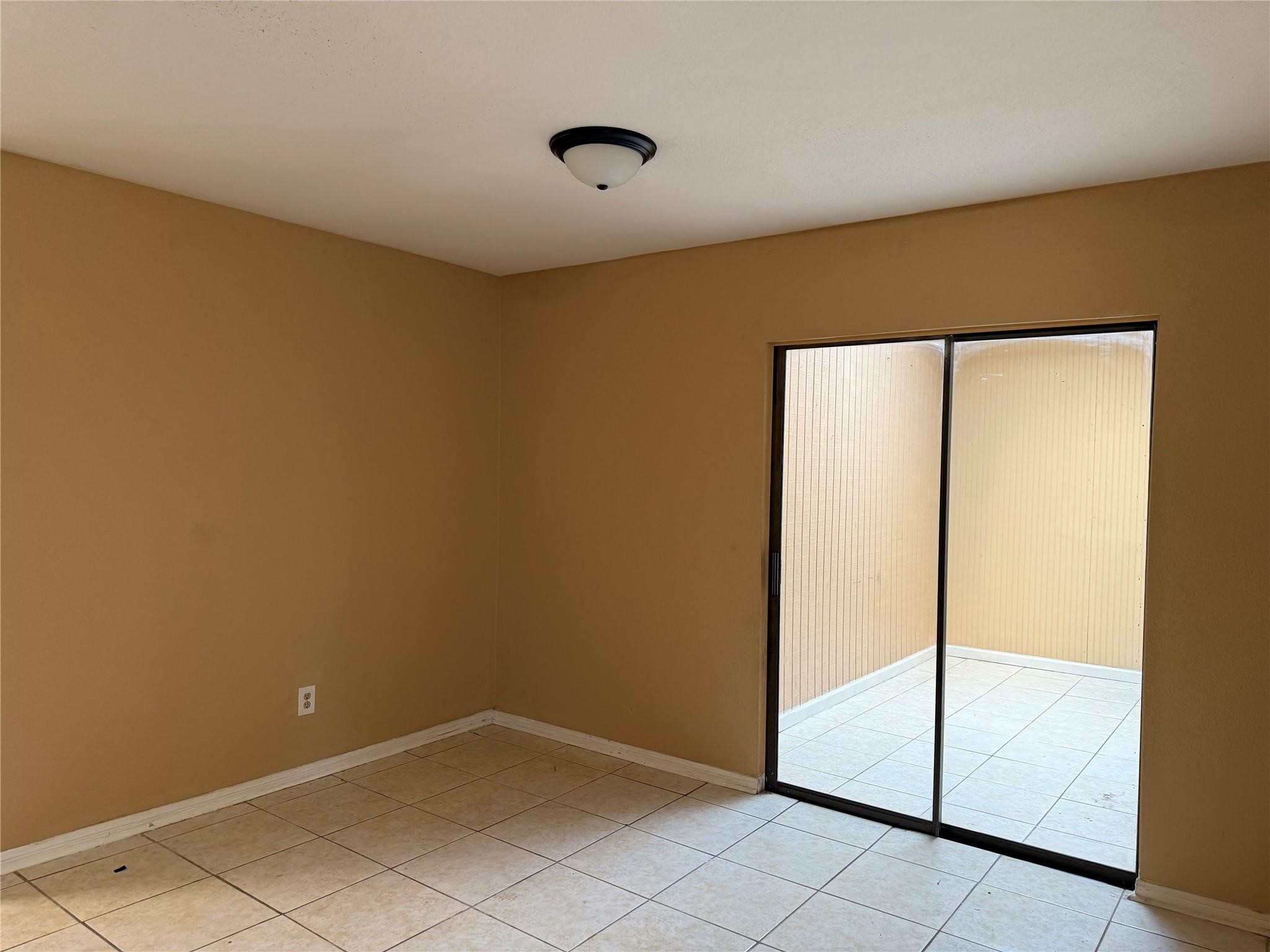 12712 Sunset Dune Drive Property Photo 2