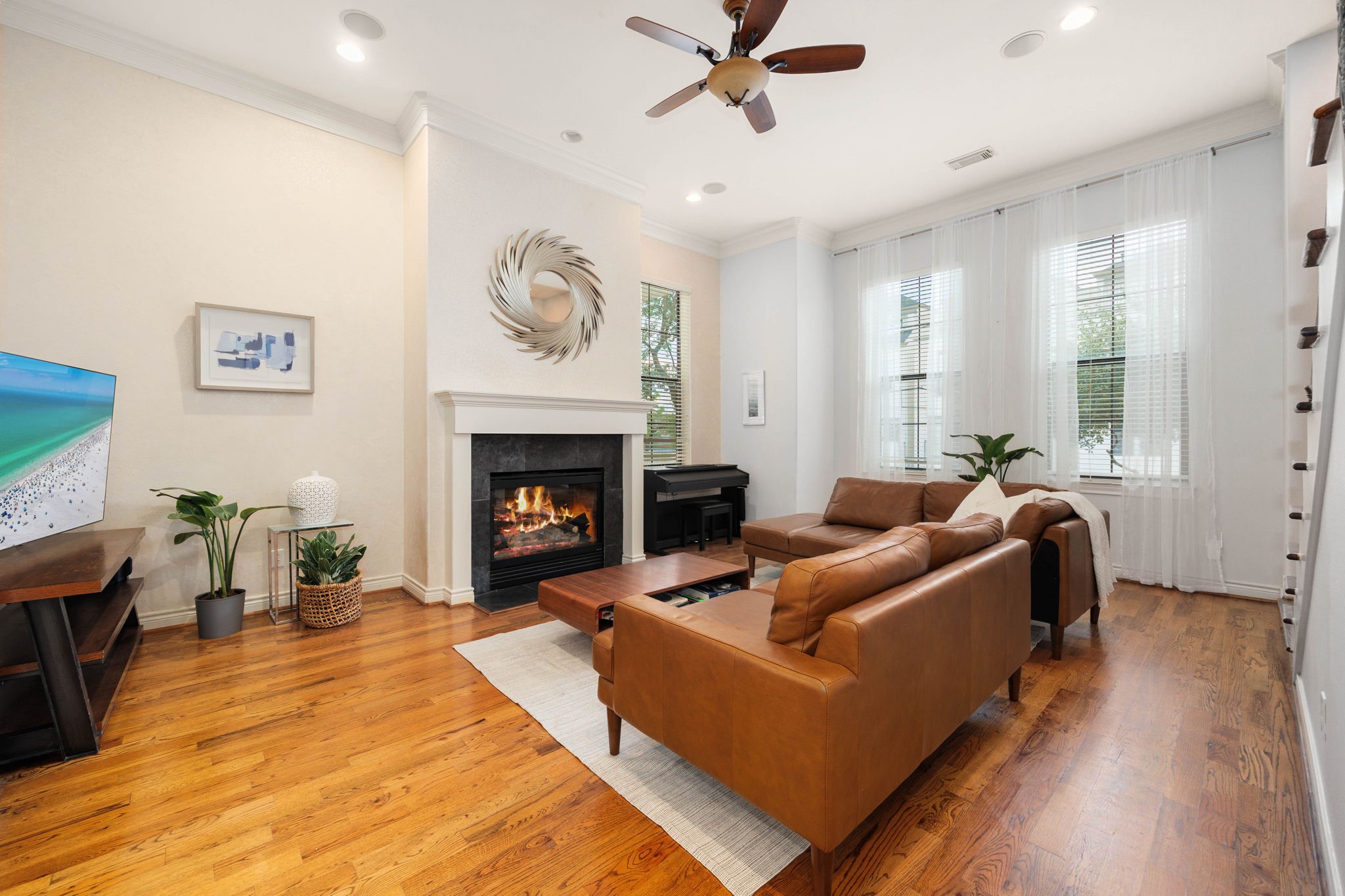 1725 Edwards Street Property Photo 6